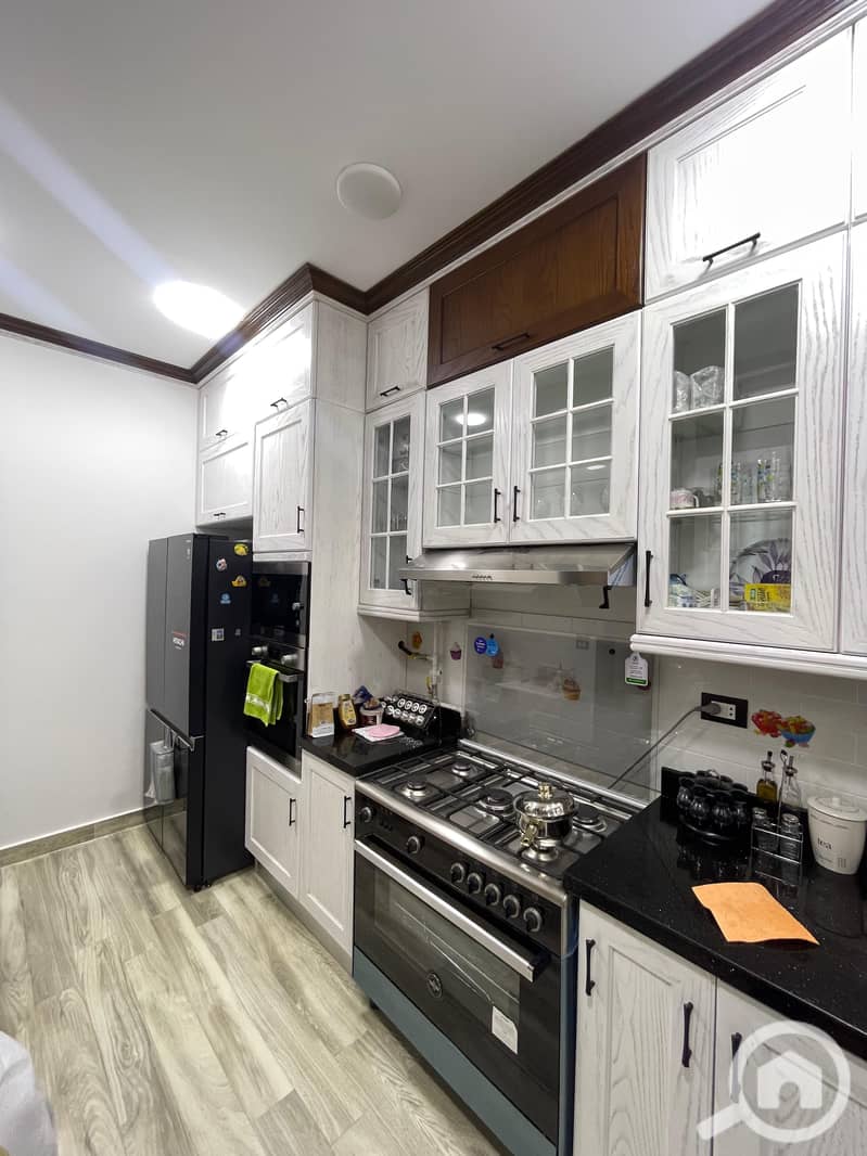 8 7277acdf-f1f9-4dc6-af89-581896deb53f. jpeg