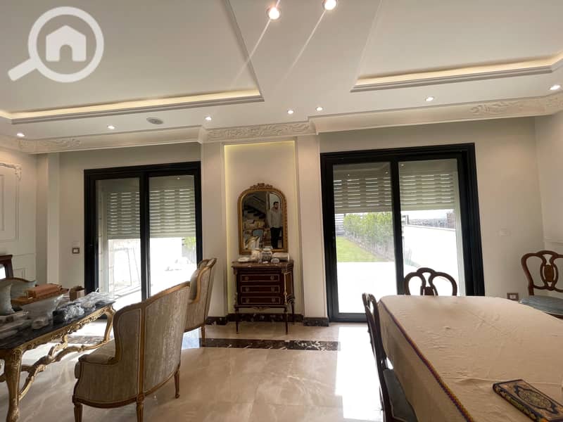 16 cb754eb1-33c4-4eb9-9c42-58200e0b18de. jpeg