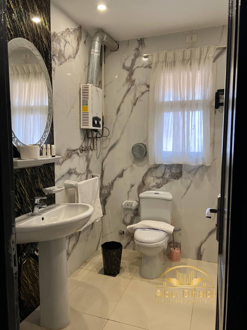 6 59af982a-3edb-422a-8441-73165eb396d0. jpg