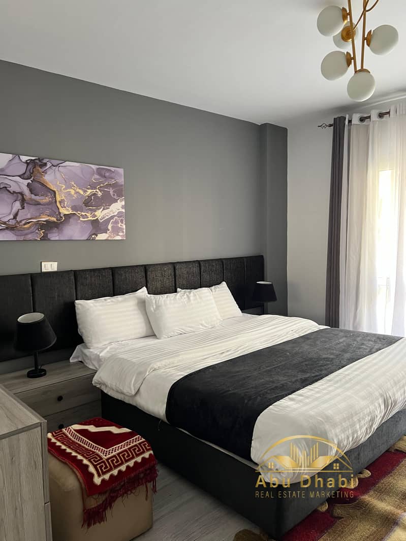 8 0bf6bbe4-aa48-42a3-a723-b42fa968e0b5. jpg