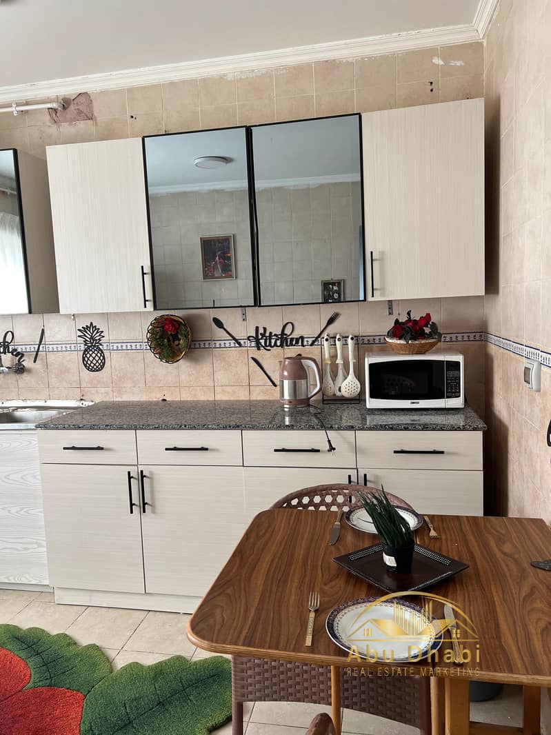 12 46867789-3045-4656-a5e0-f7c1166bc5e6. jpg