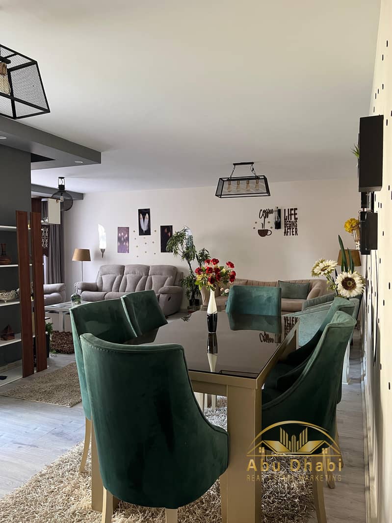 14 426b0b54-14a2-46e5-9a9b-665657eda058. jpg