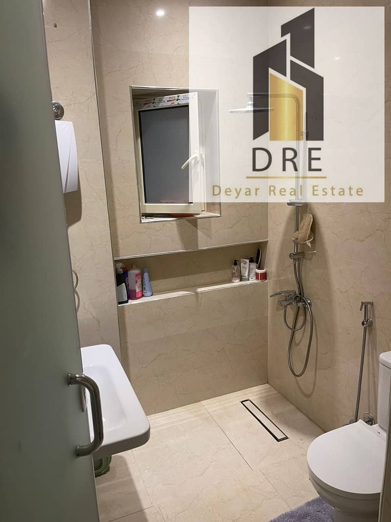 4 4d821a3d-ed62-4afe-8e5a-5ba200166117. jpg