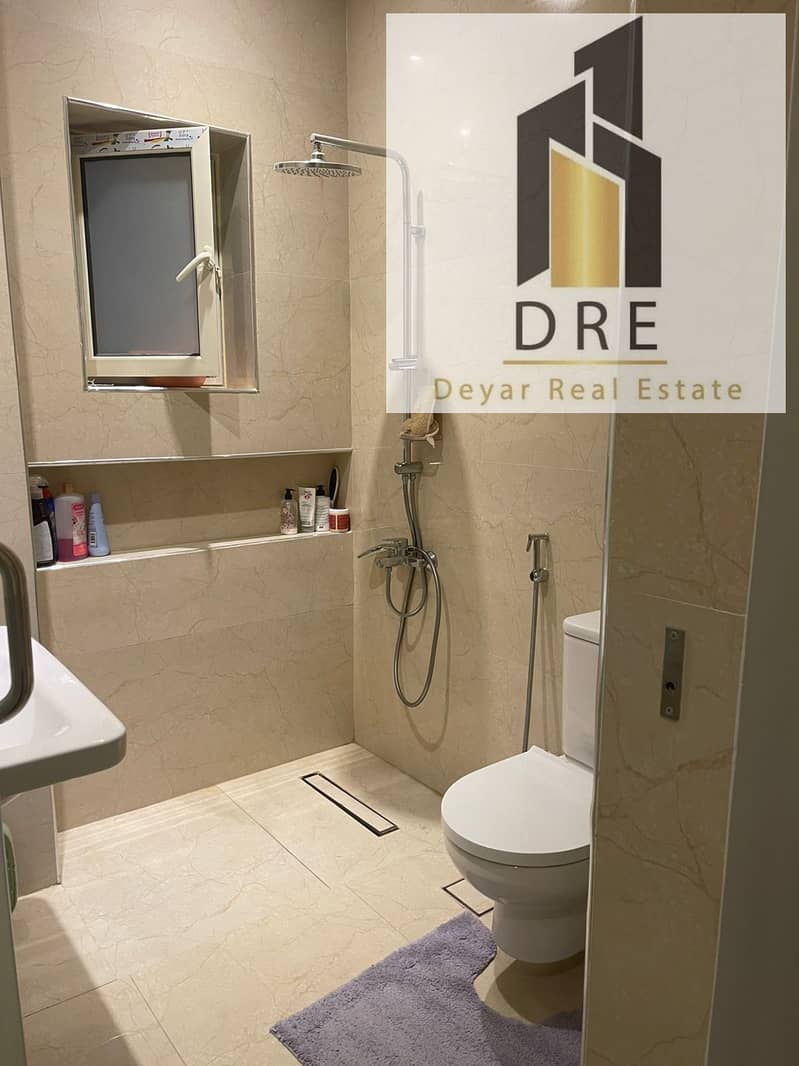 9 77f6172d-7f5d-4eee-a98d-cd4d01f59f4d. jpg