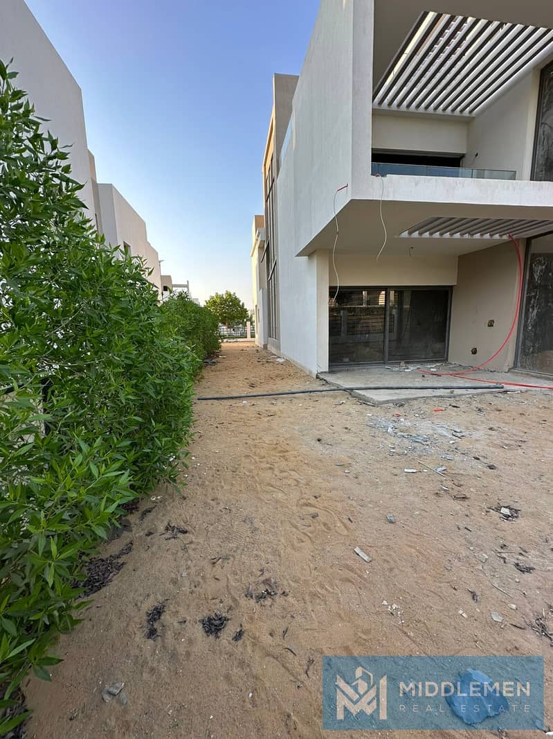 5 WhatsApp Image 2026-01-06 at 3.20. 49 PM (3). jpeg