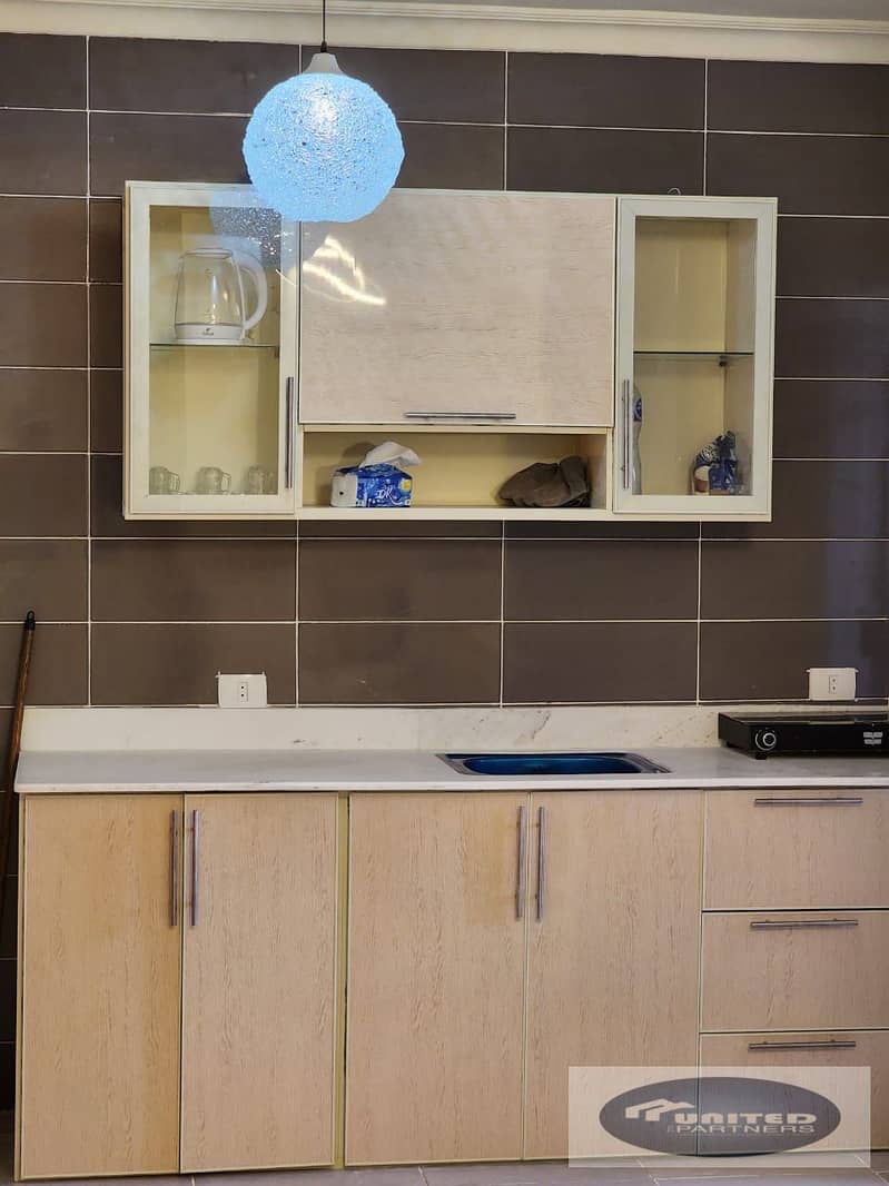 4 08ce7be4-803b-4ad7-bdb0-05dad4ddb095. jpg