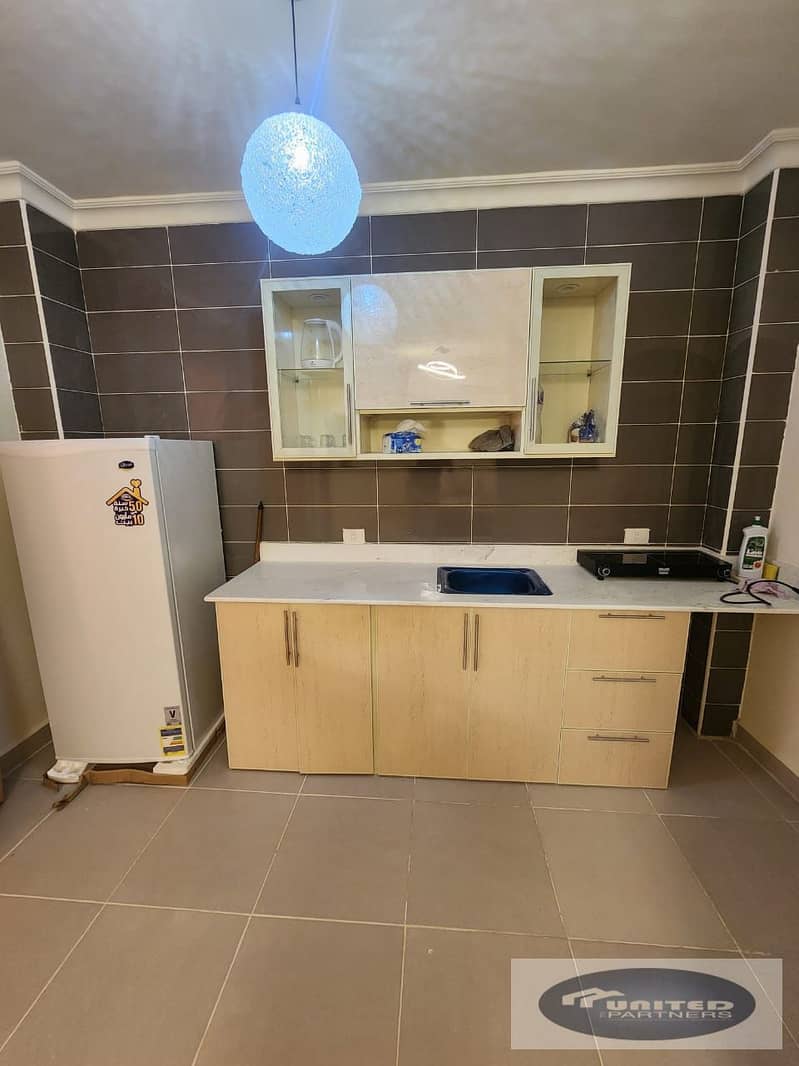 5 0756dbcd-f0b6-4f91-b7d6-d1bee1995090. jpg