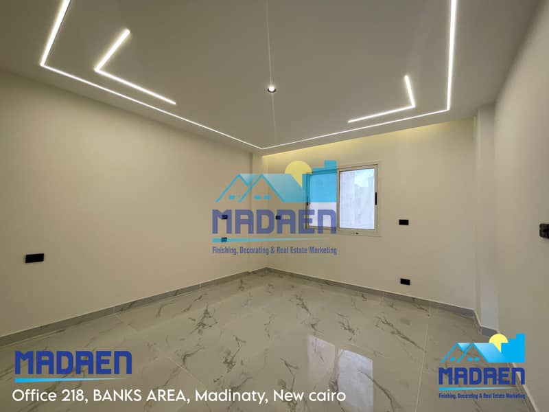 10 EB571C4F-696F-4E45-9E5C-19EB25052C6A. jpeg