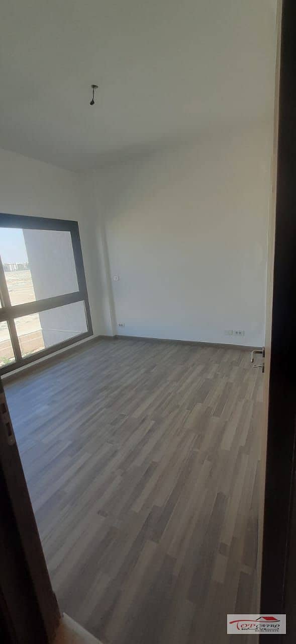 4 WhatsApp Image 2026-01-18 at 12.56. 38 PM. jpeg