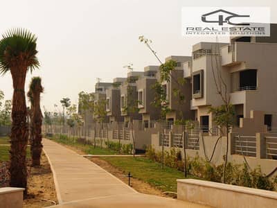 تاون هاوس 4 غرف نوم للبيع في القاهرة الجديدة، القاهرة - 545615182_122156234804625465_625529076542323027_n. jpg