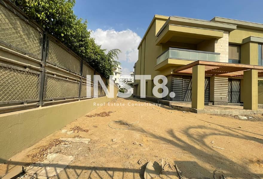 12 a1c0a75b-5c8b-452f-a65b-8e0f3132afaf. jpg