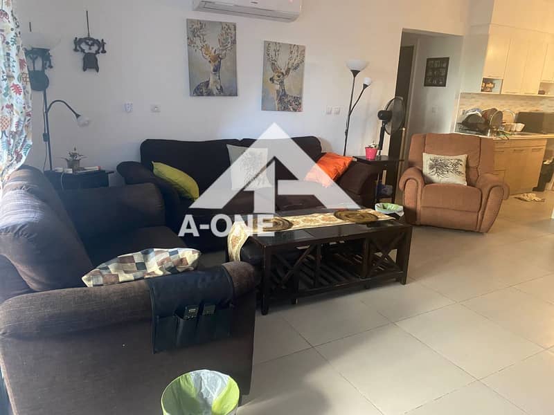 4 4ade639c-197f-4160-b490-2a18b70fdab0. jpg