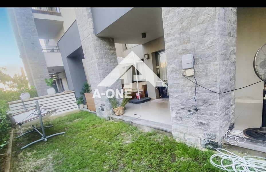 8 4885cfd4-e2b8-4194-b02e-068262b6f045. jpg