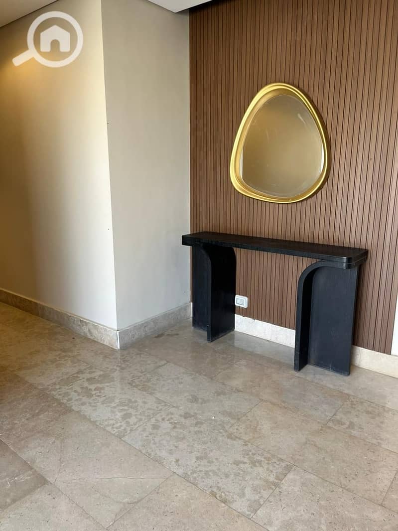 12 WhatsApp Image 2026-01-07 at 14.57. 38 (1). jpeg