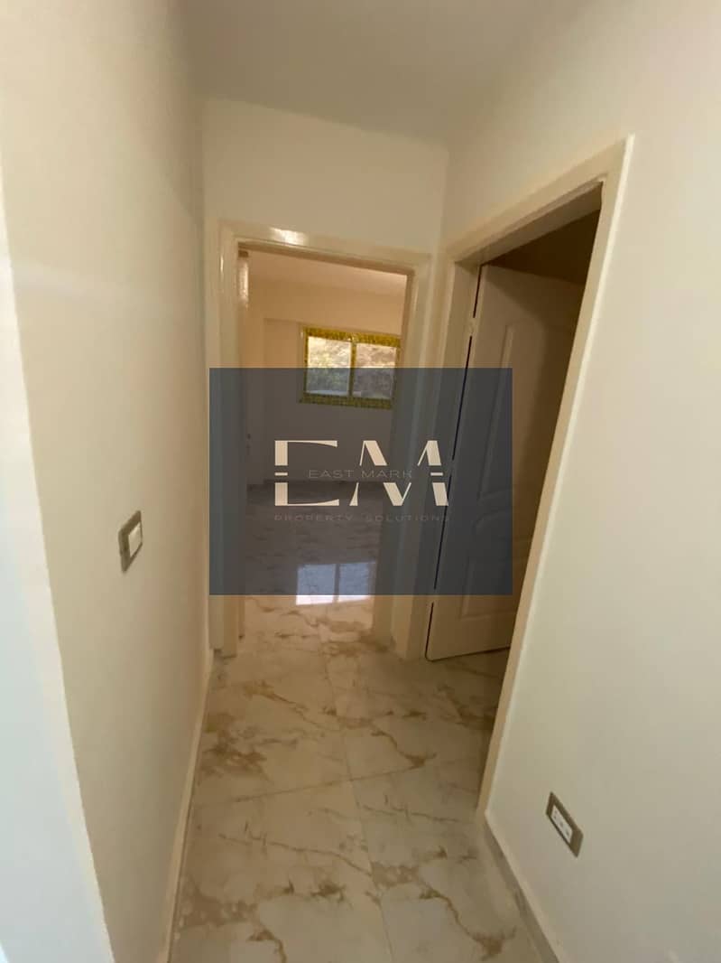 3 6e8016c5-041b-477d-b863-d9b700f76e8b. jpg