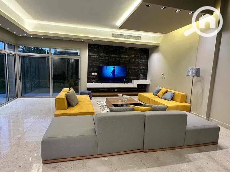 4 414b1589-0105-4ec6-af5b-3ec808664421. jpg