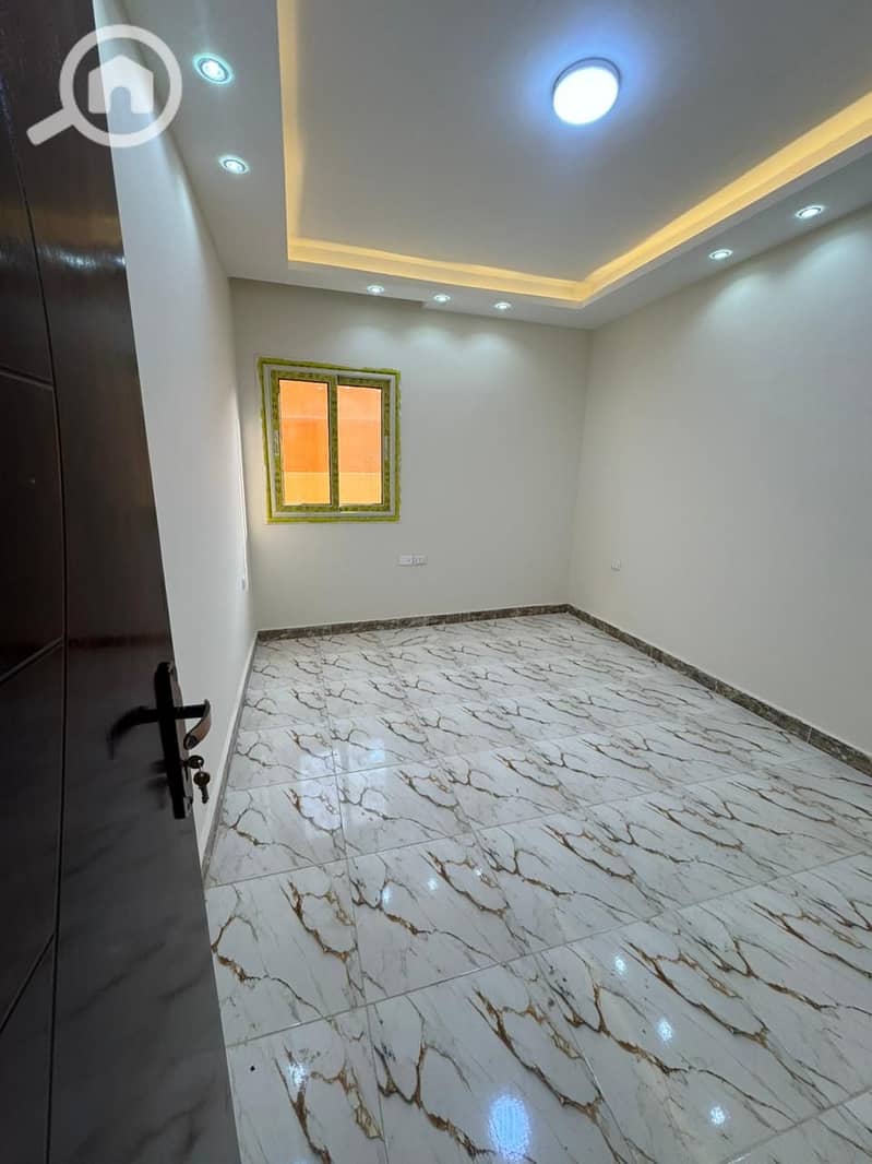 4 WhatsApp Image 2026-01-15 at 13.29. 37 (1). jpeg