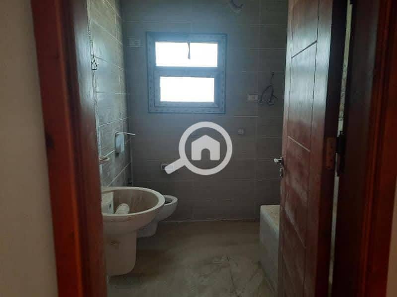 13 WhatsApp Image 2024-11-20 at 13.50. 38_2bf8b23b. jpg