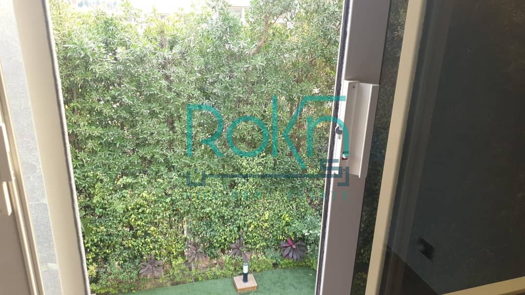 9 a4b726a6-a607-407e-bcb4-e8a28d151824. jpg