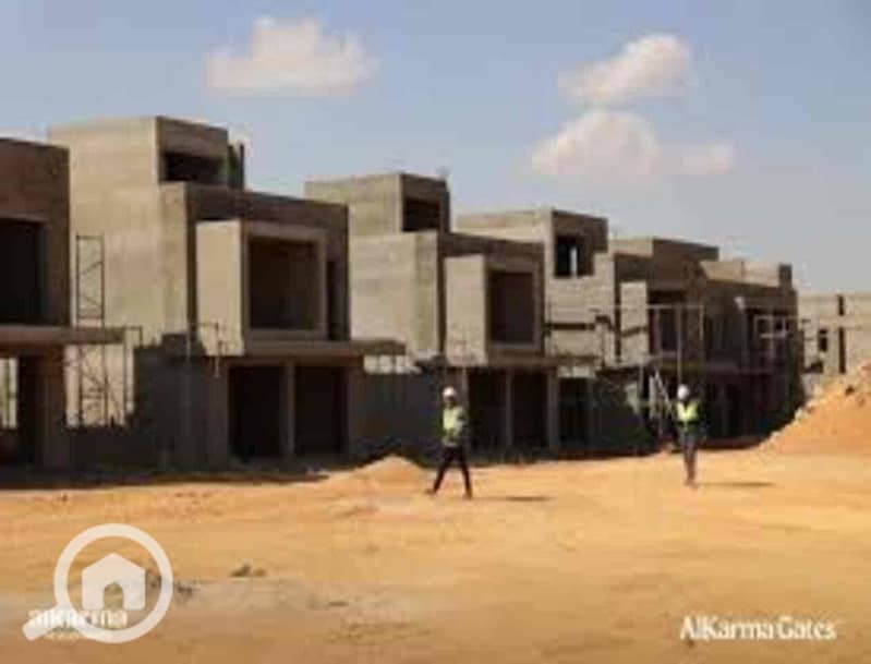 10 68388daf-30d4-4b02-a0f0-d64c297e176f. jpg