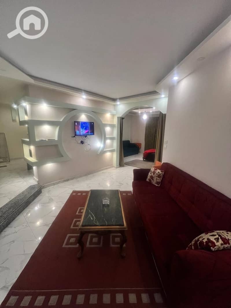 4 493d9ee8-6e5d-4eac-b42e-d208e9f44577. jpg