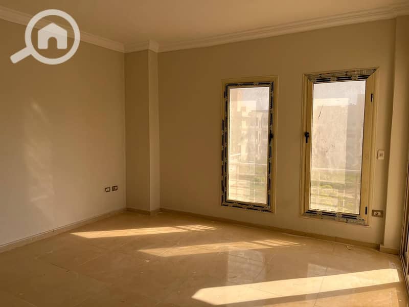 4 WhatsApp Image 2025-08-17 at 12.30. 00_22329be1. jpg