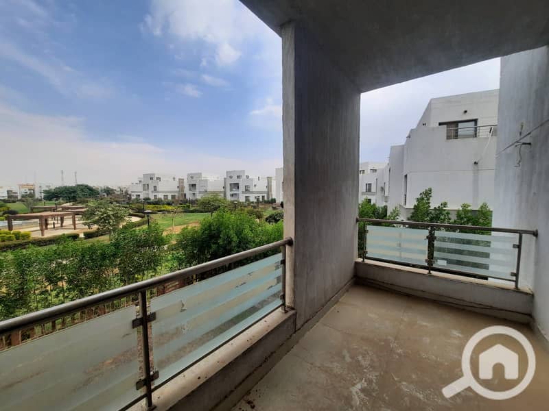 2 WhatsApp Image 2025-11-03 at 14.57. 18_c5f019b4. jpg