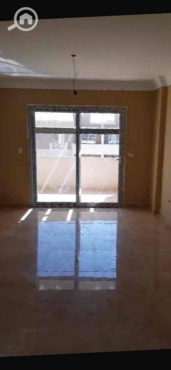 2 c8c6b0c2-95ae-4e5f-92cd-a73941699d5e. jpg