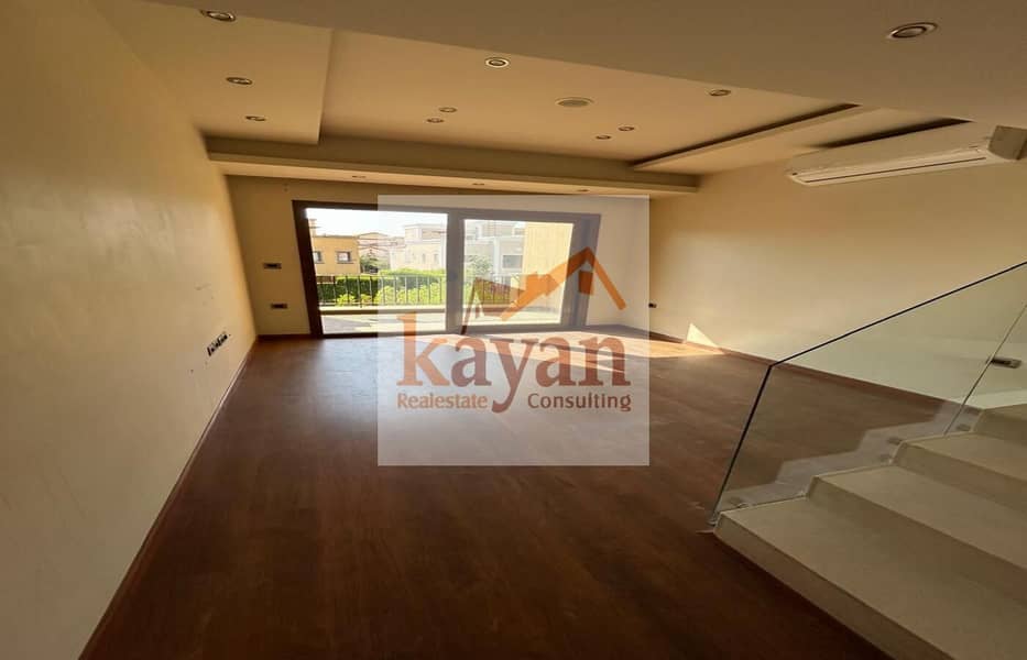 12 0320c960-5d18-405b-8e31-efdbae137a8f. jpg