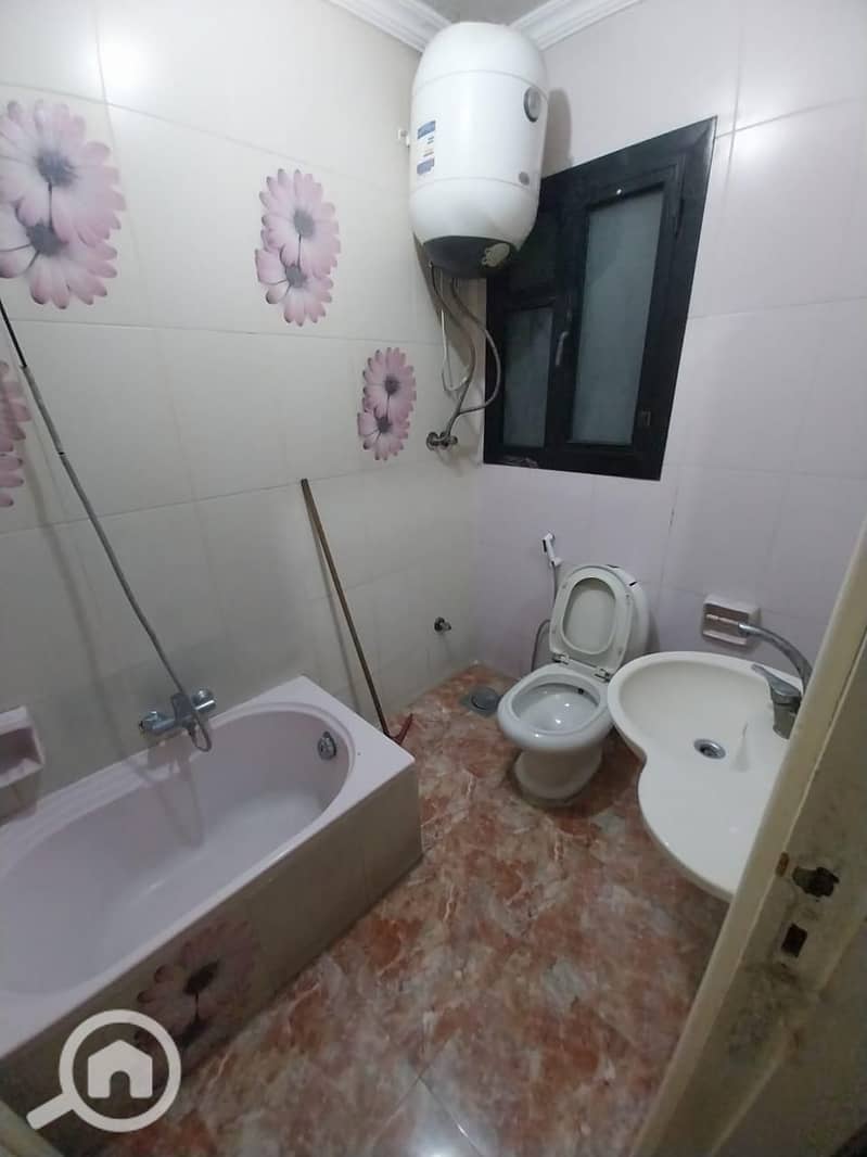 9 ea5773ac-49bf-4f18-9f75-c55fb5cce9d8. jpg