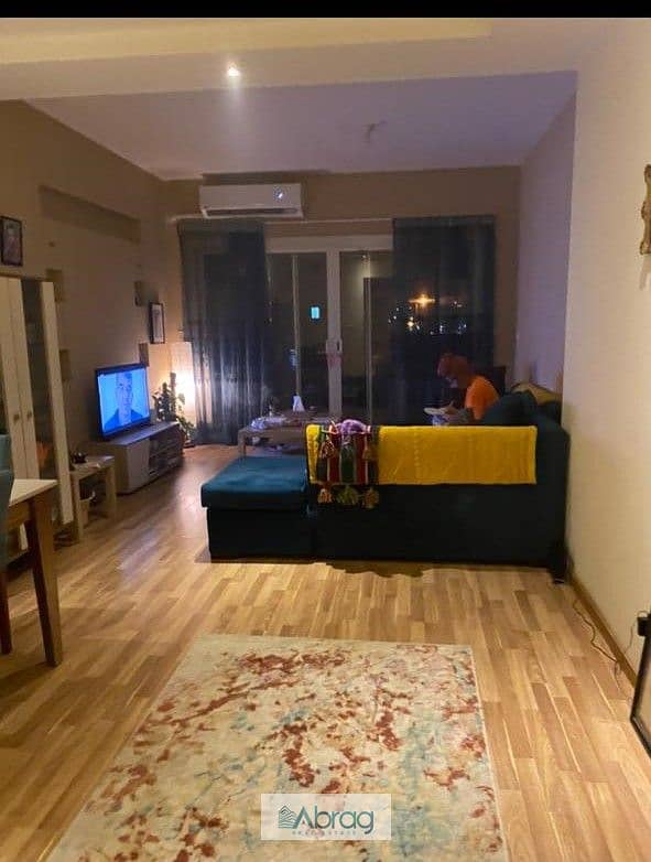 12 3890a98d-d4f4-4f90-ba3c-f5fd4d5874ff. jpg