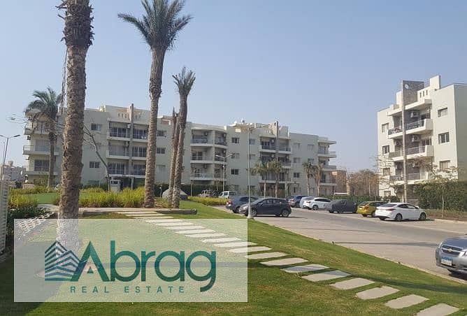 4 6eb3774d-2788-44dc-a9d4-4b62676ee6ea. jpg