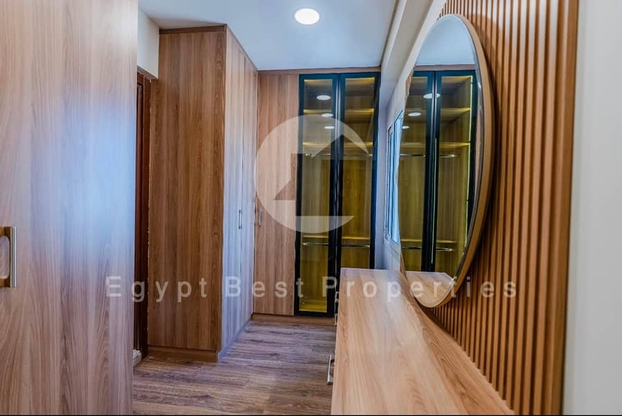 8 93204290-033b-4577-9aea-571fa6cbf1e6. jpeg