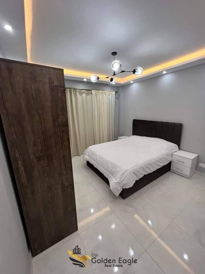 14 5dd1f5c5-0e0c-4ef0-a1e4-0d328f20dc61. jpeg