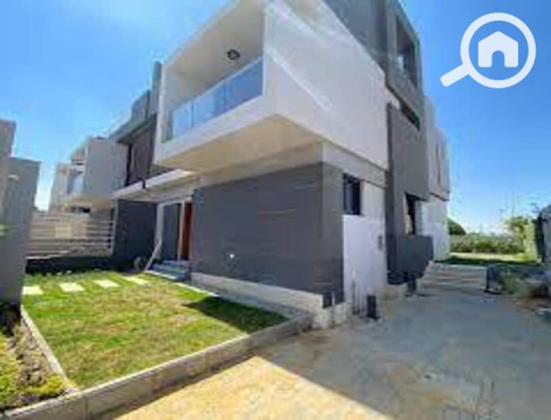 12 download (5). jpg