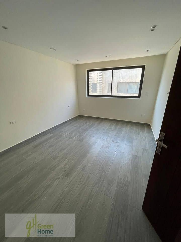 6 615476447_1952329785683066_4937213705211175853_n. jpg