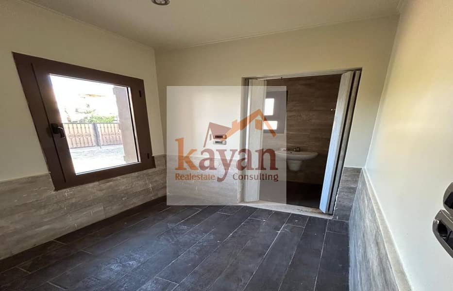 4 0ac1718e-e24d-4831-a893-e28a7e843866. jpg