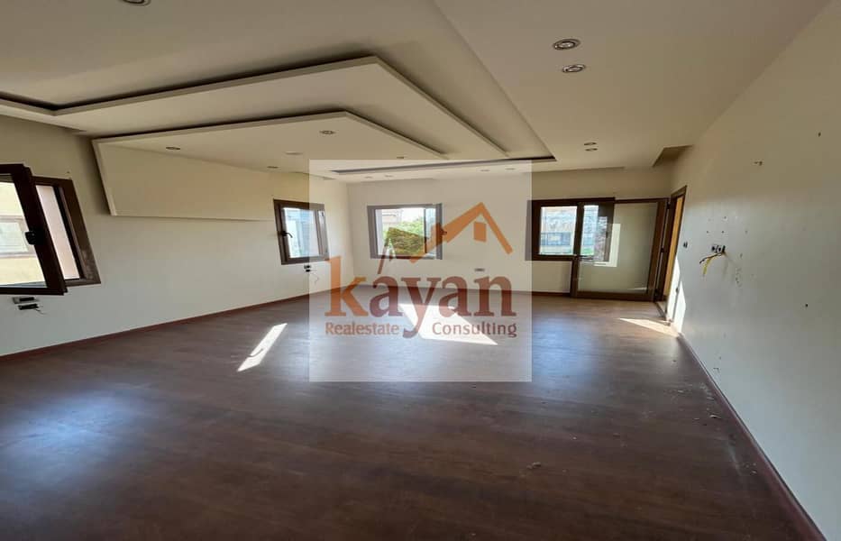 7 5b83b46d-ad68-47b2-98e6-c6bf4ce78130. jpg