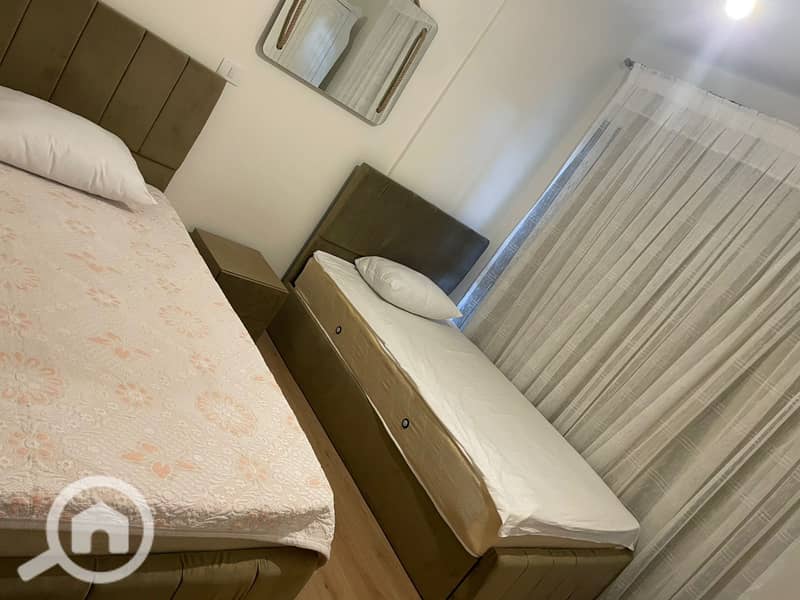 6 6dfc739c-e886-46b1-ab50-1737db2e36a1. jpeg