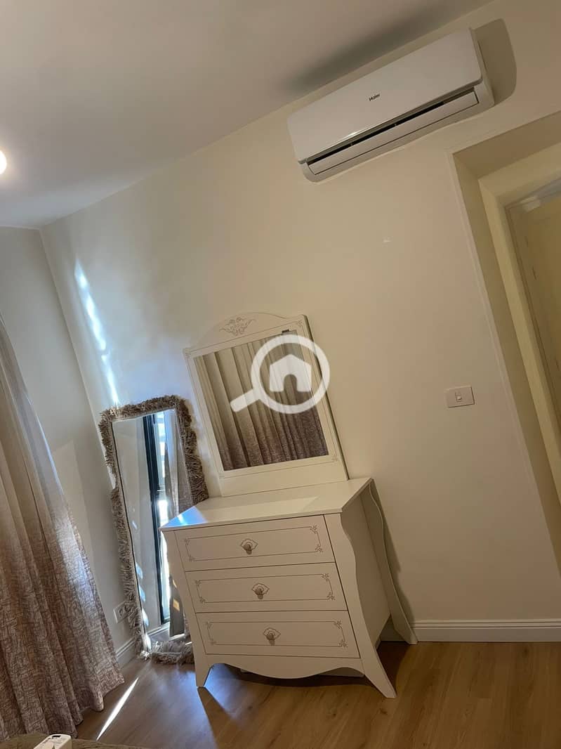 8 234cbd20-7bfb-4f0a-84f7-ccb66ef502aa. jpeg