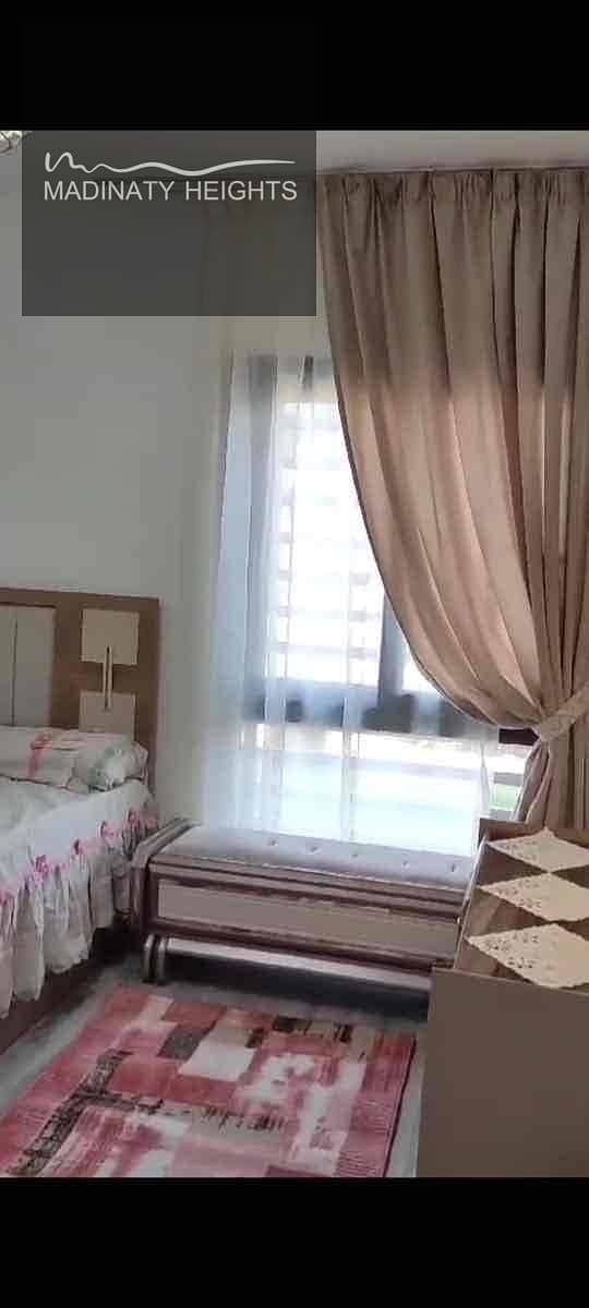 8 1040ed2d-3021-46b5-8046-d1e16176e1e3. jpg