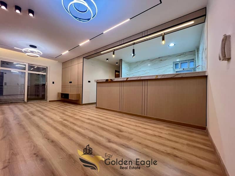 2 ebf2c532-4463-4682-be69-75e3b3ac5260. jpeg