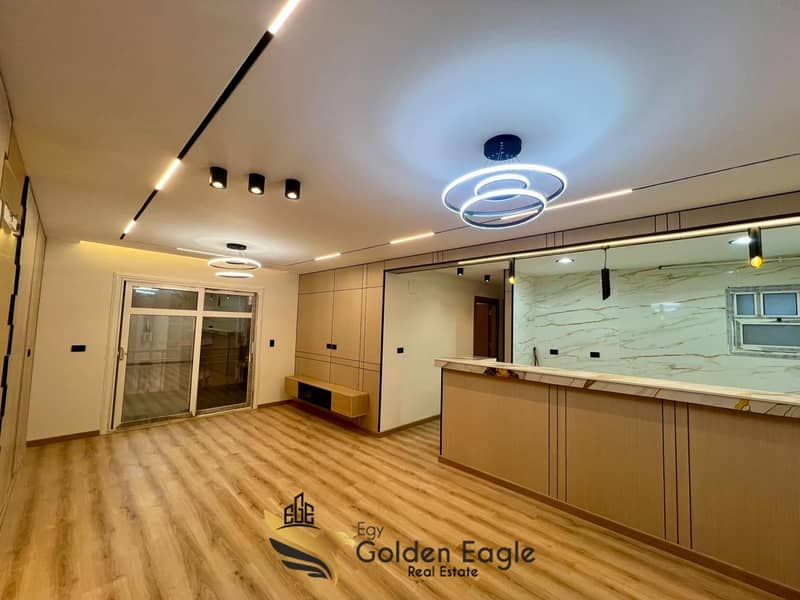 4 a2f94253-84a1-4ba3-a2af-f671d028b7c0. jpeg