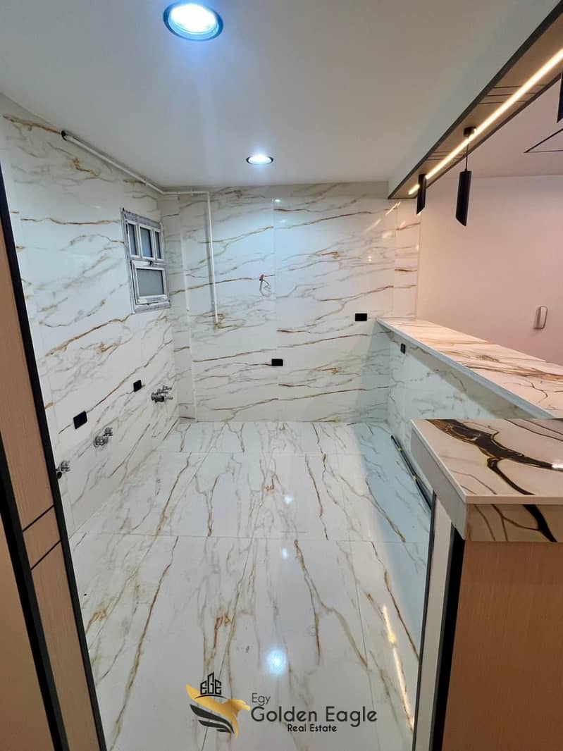 18 d46def65-7baa-451e-a2b3-40a25529f44c. jpeg