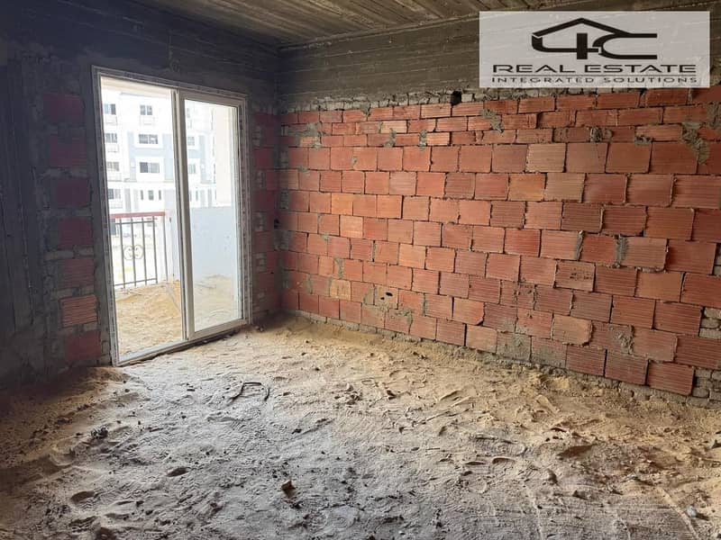 10 WhatsApp Image 2026-01-15 at 1.39. 46 AM. jpeg