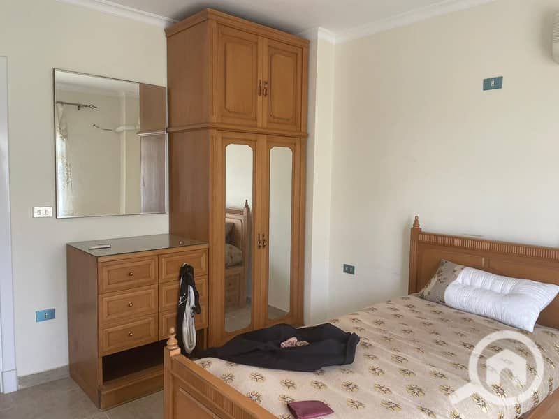 7 0ce939d3-b710-48d6-b56c-e1326b6df45c. jpg