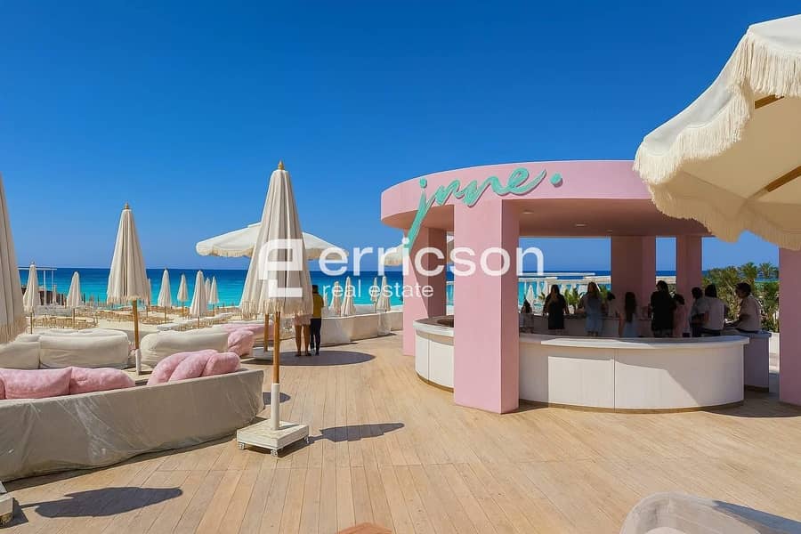 9 603902838_3048715118649379_6500663423927756178_n. jpg