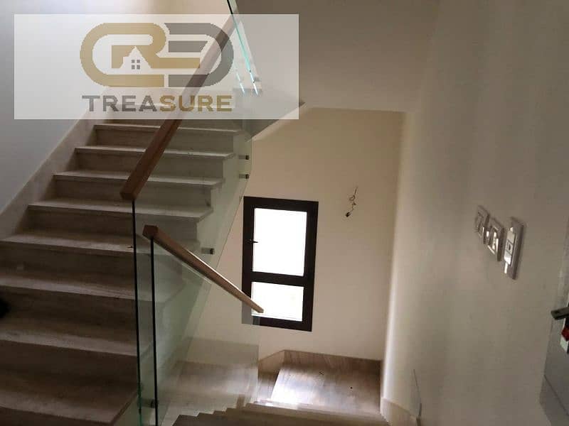 16 WhatsApp Image 2025-10-29 at 4.34. 20 PM (3). jpg