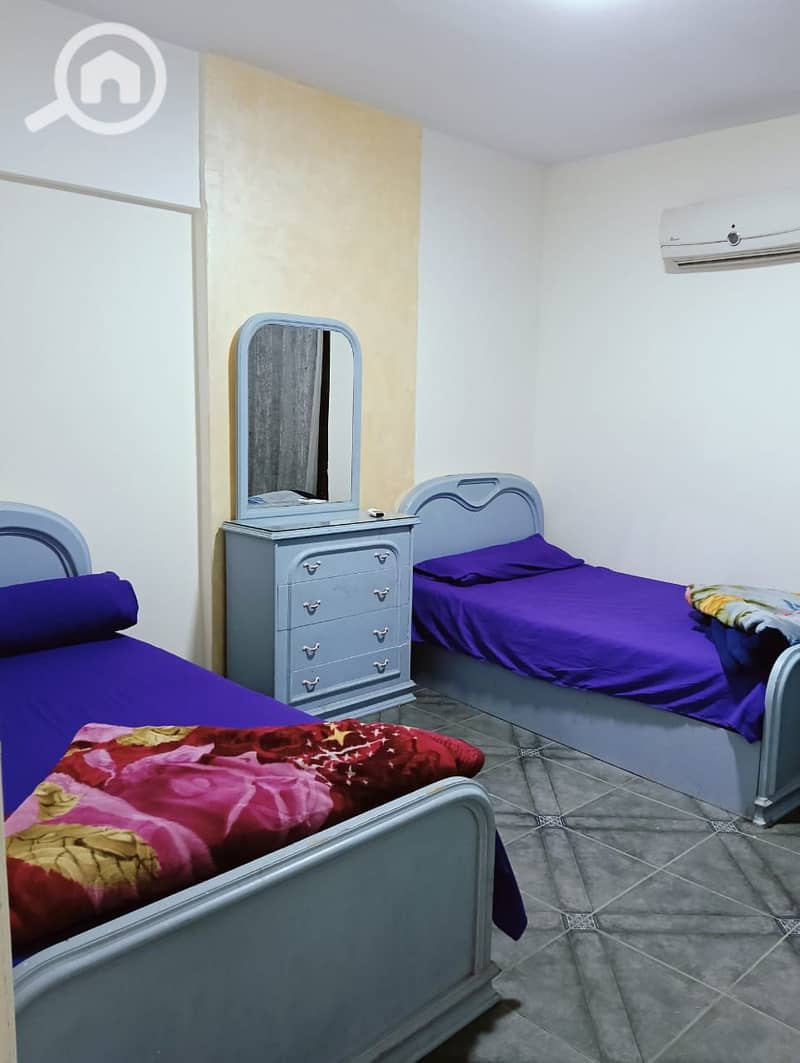 5 492de2df-53a8-4ad9-88b7-fe2896c615b2. jpg