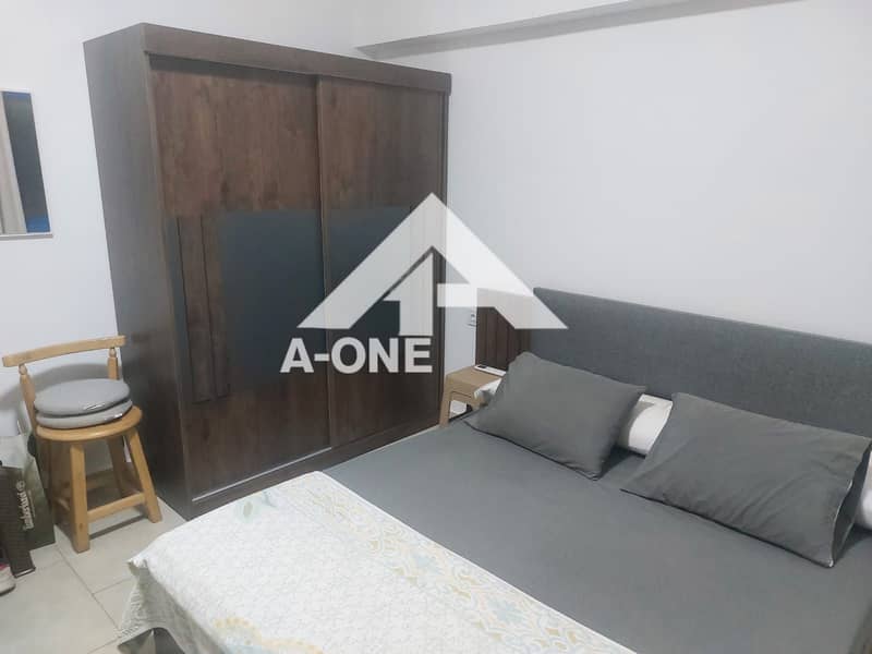 5 f877a39a-5b16-4efc-b19a-b562a61c2035. jpg